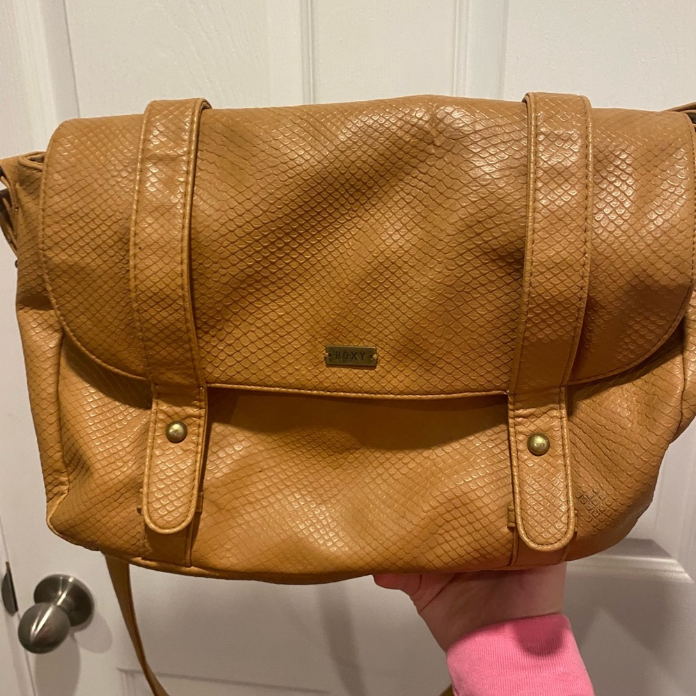 Roxy Cross Body Purse